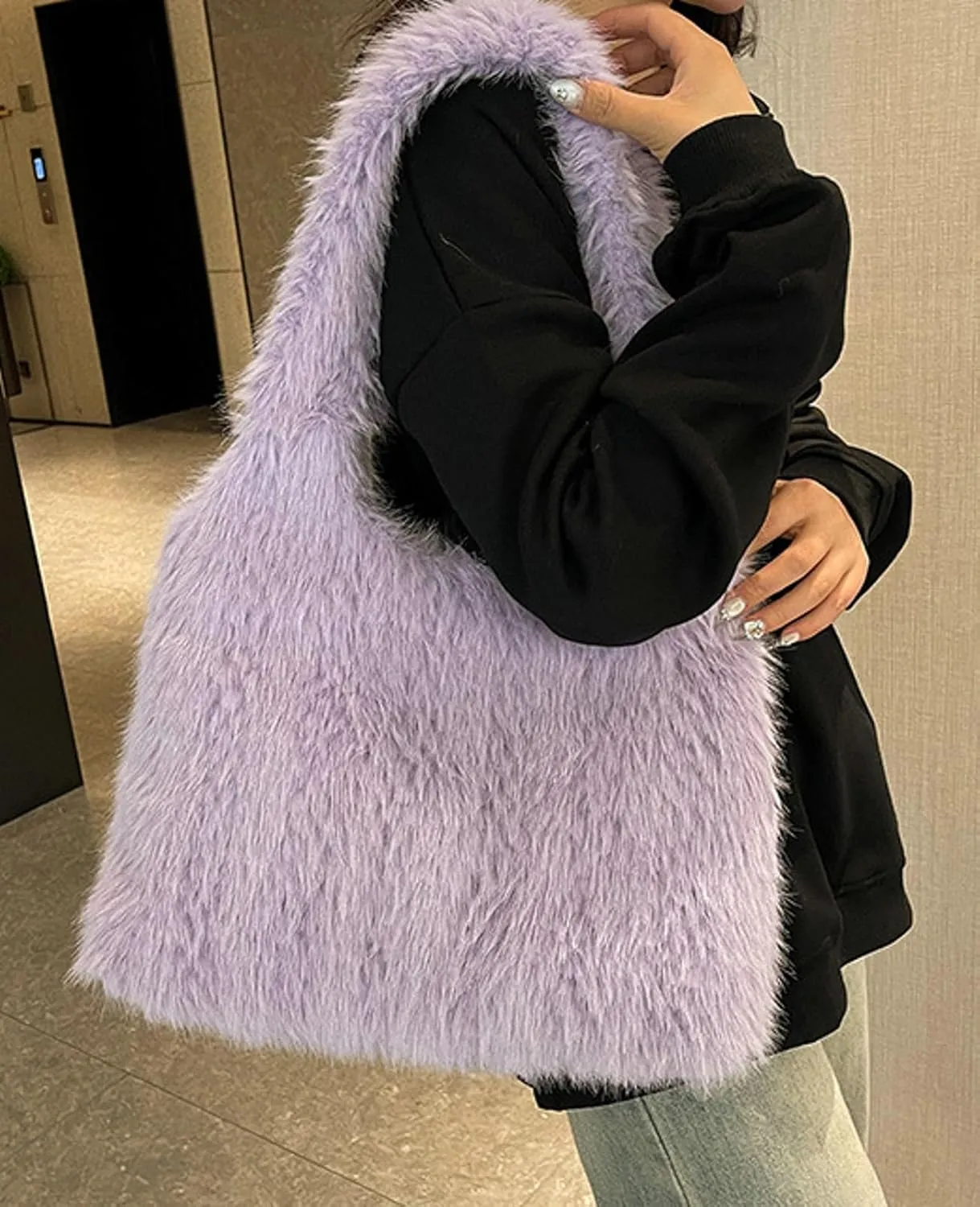 2024 Winter Fall Plush Shoulder Bag Women Fuzzy Tote Soft Faux Fur Handbag Magnetic Closure Small Zip Pocket