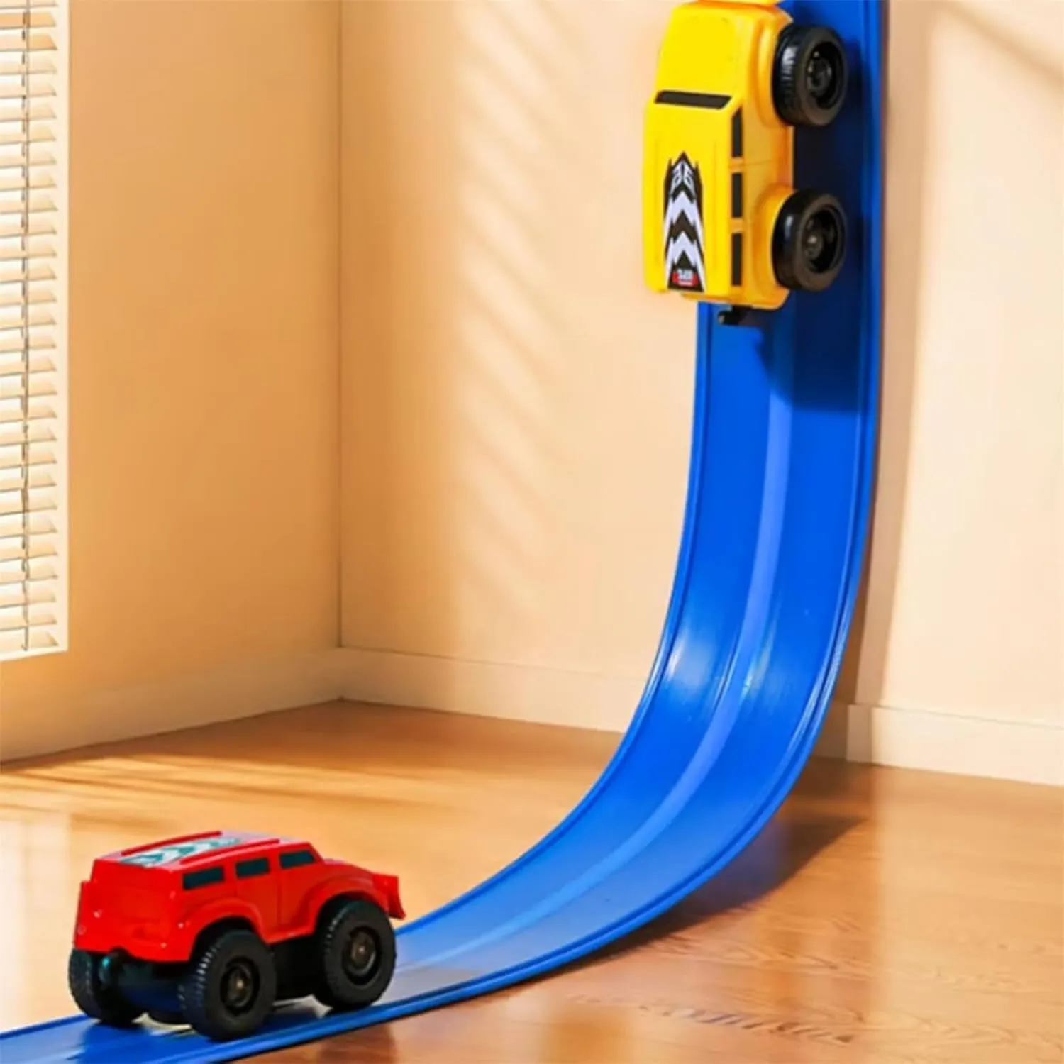 2PCS Magnetic Wall Climbing Toy Car, Anti Gravity Wall Climbing Car, Pull Back Inertial Climbing Toys Car, Emboadlie Wall Climbing, Educational Decompression Toy (Blue   Yellow)