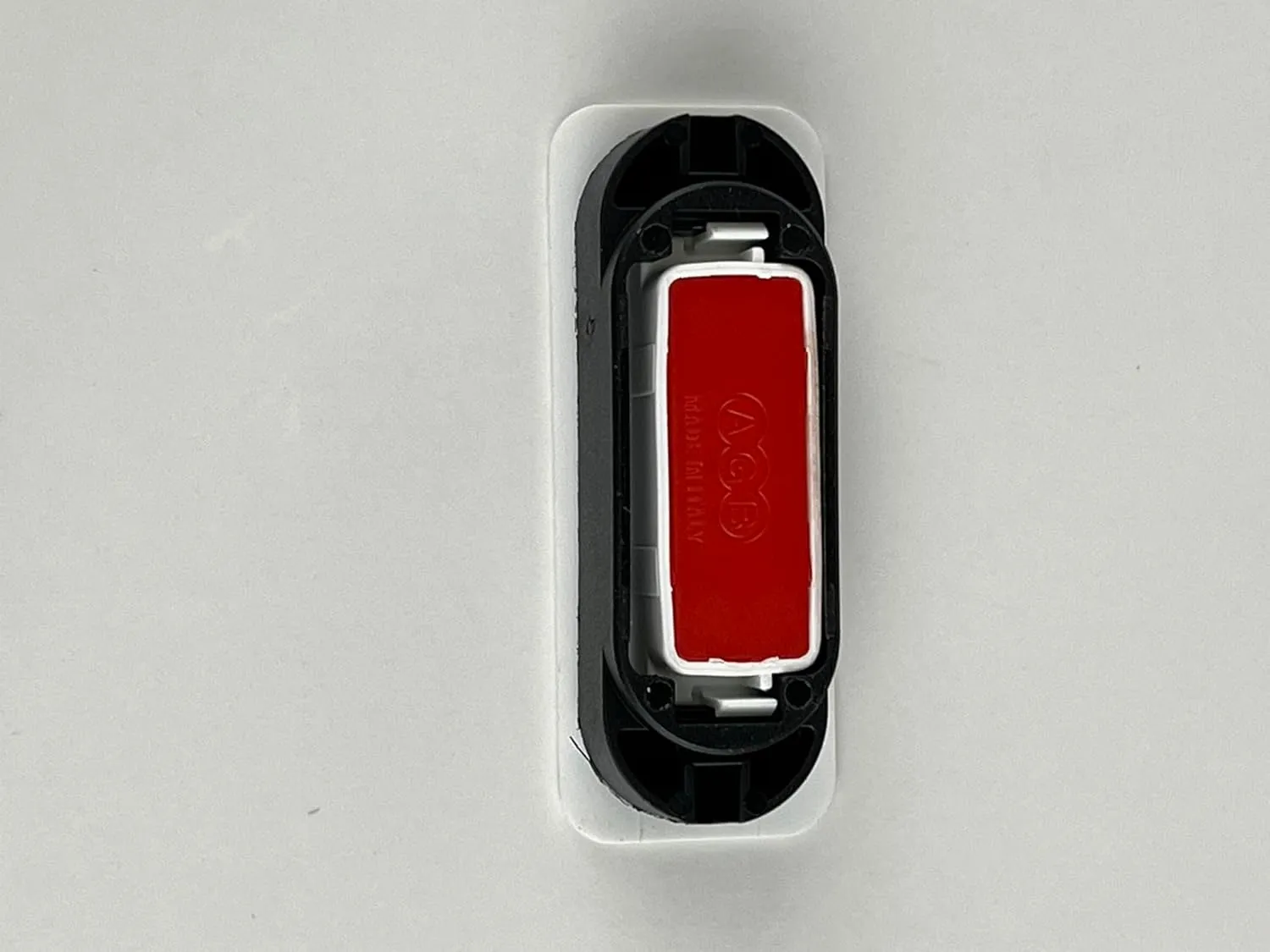 AGB Minimal Plus XT Striker for European Lock Polaris 2XT, Revolution XT, Wave, and Vitra B0240228FM (White)