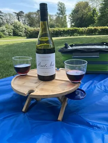 Bamboo folding chip n dip platter w/wine glass holders