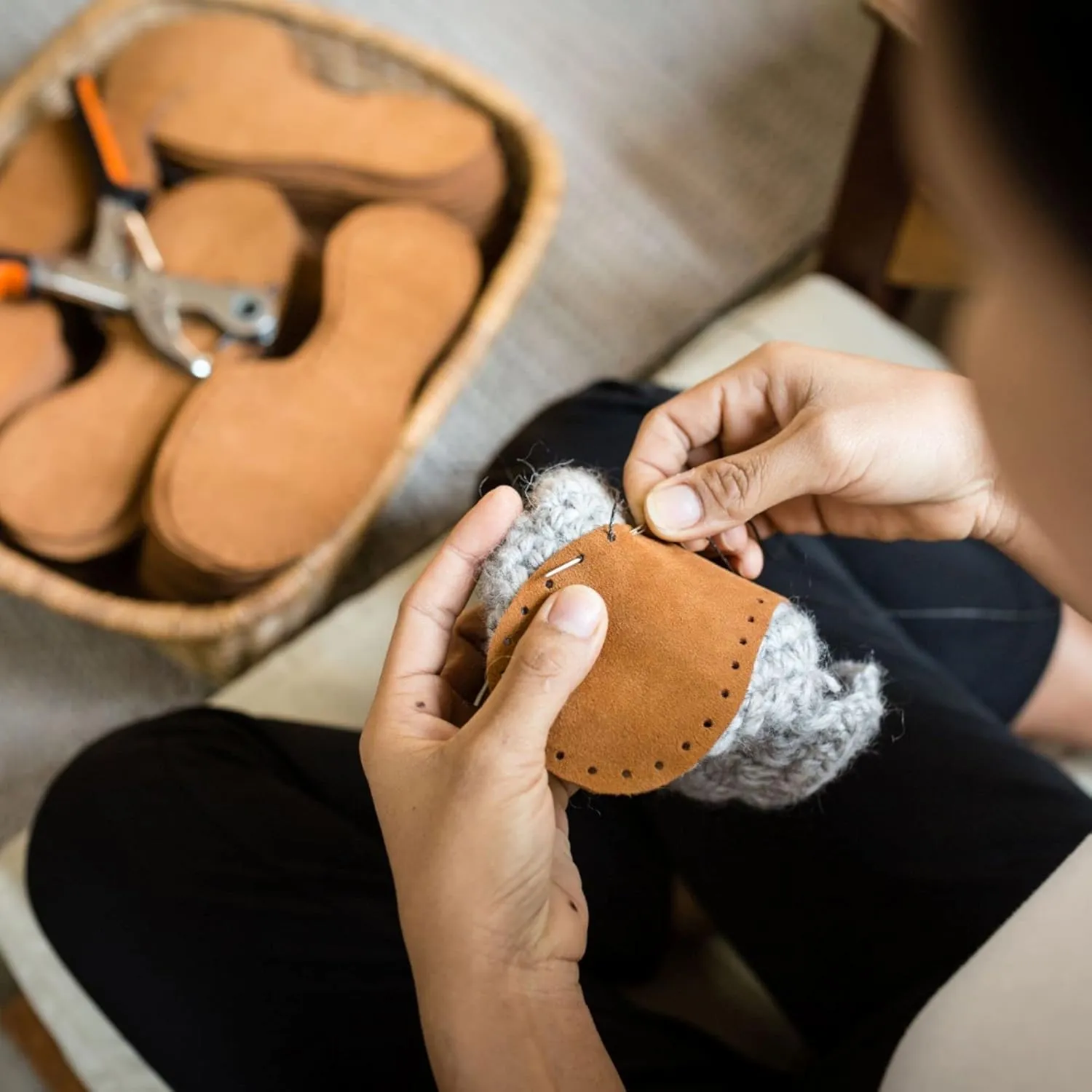Barefoot Wool Slippers for Men and Women