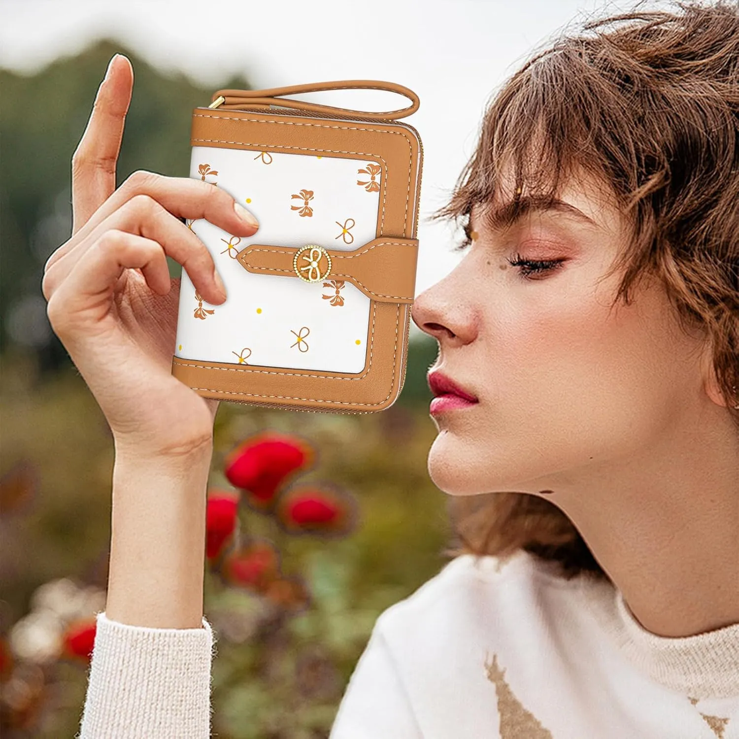 BIAOTIE Bow Women's Wallet Cute Bifold Zipper Around Wallet for Women RFID Credit Card Holder Purse for Ladies Aesthetic Leather Card Holder Purse