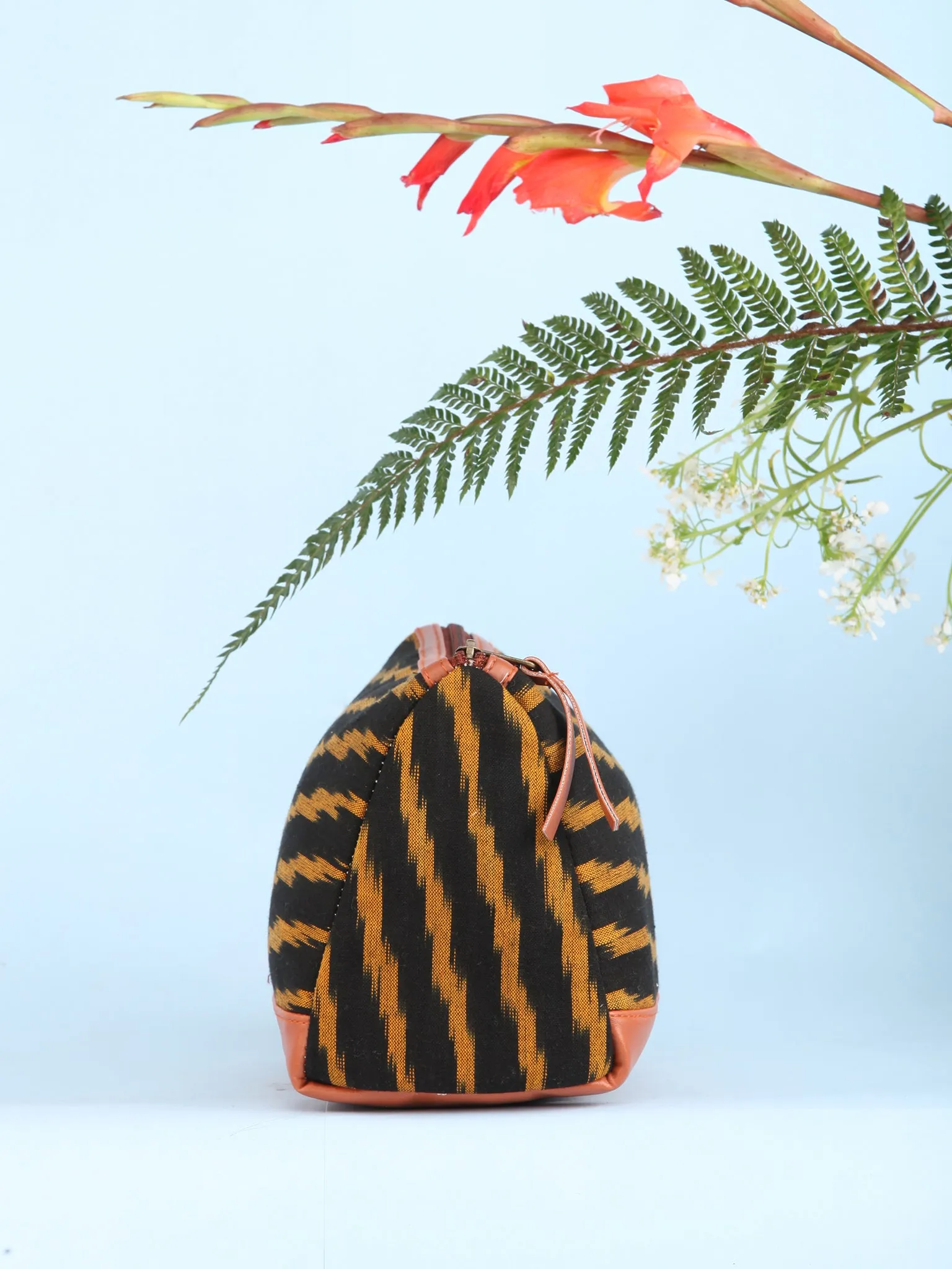 Black Mustard Ikat Utility Bag - B1604