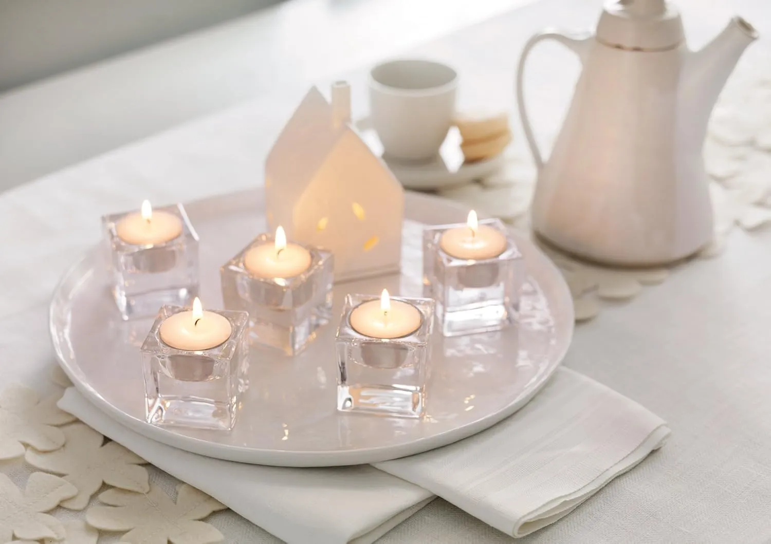 BOLSIUS Tea Lights Candles - Bulk Pack of White Unscented Candle Lights with 6 Hour Burning Time - Tea Candles for Wedding, Home, Parties, and Special Occasions (Pack of 100)