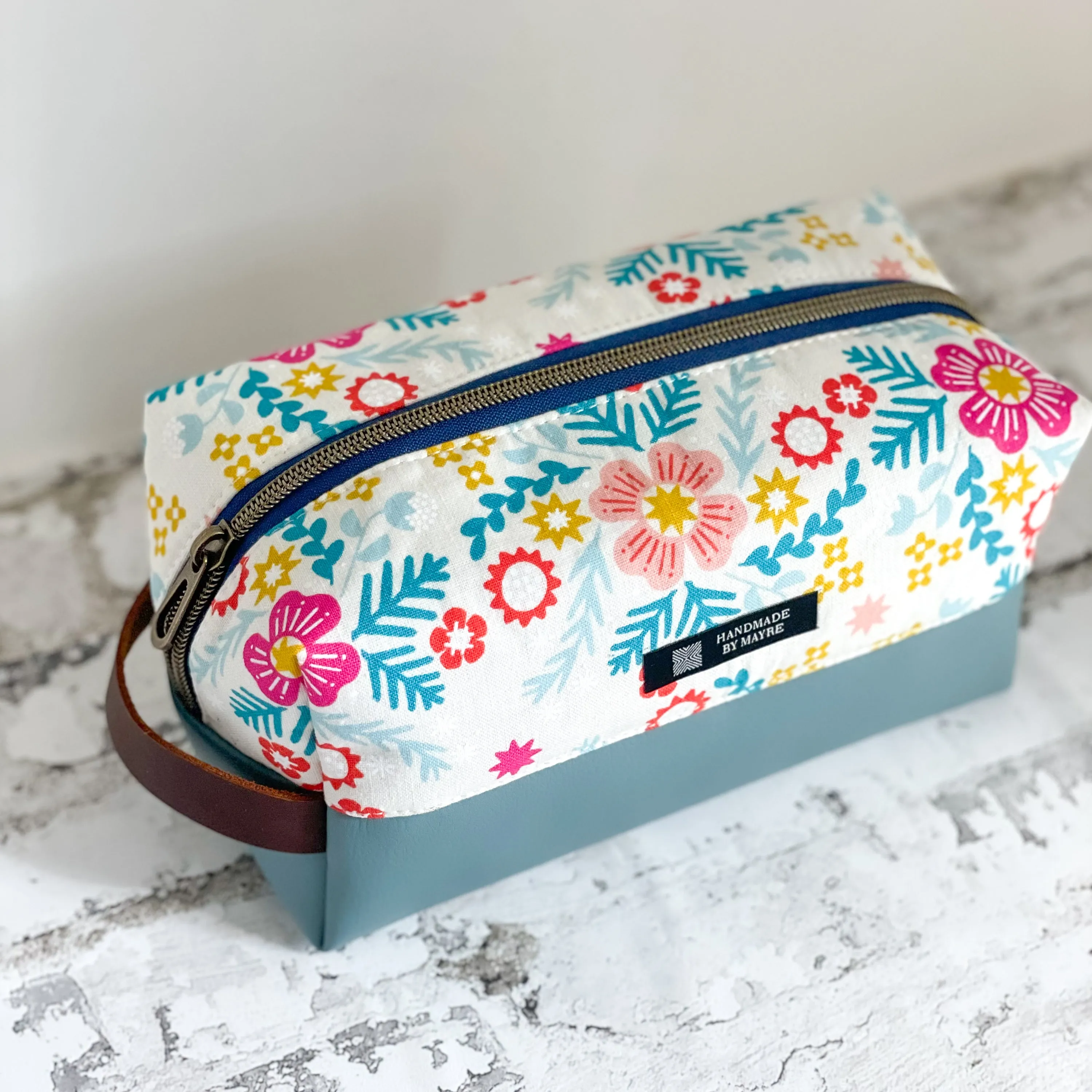 Boxy Pouch