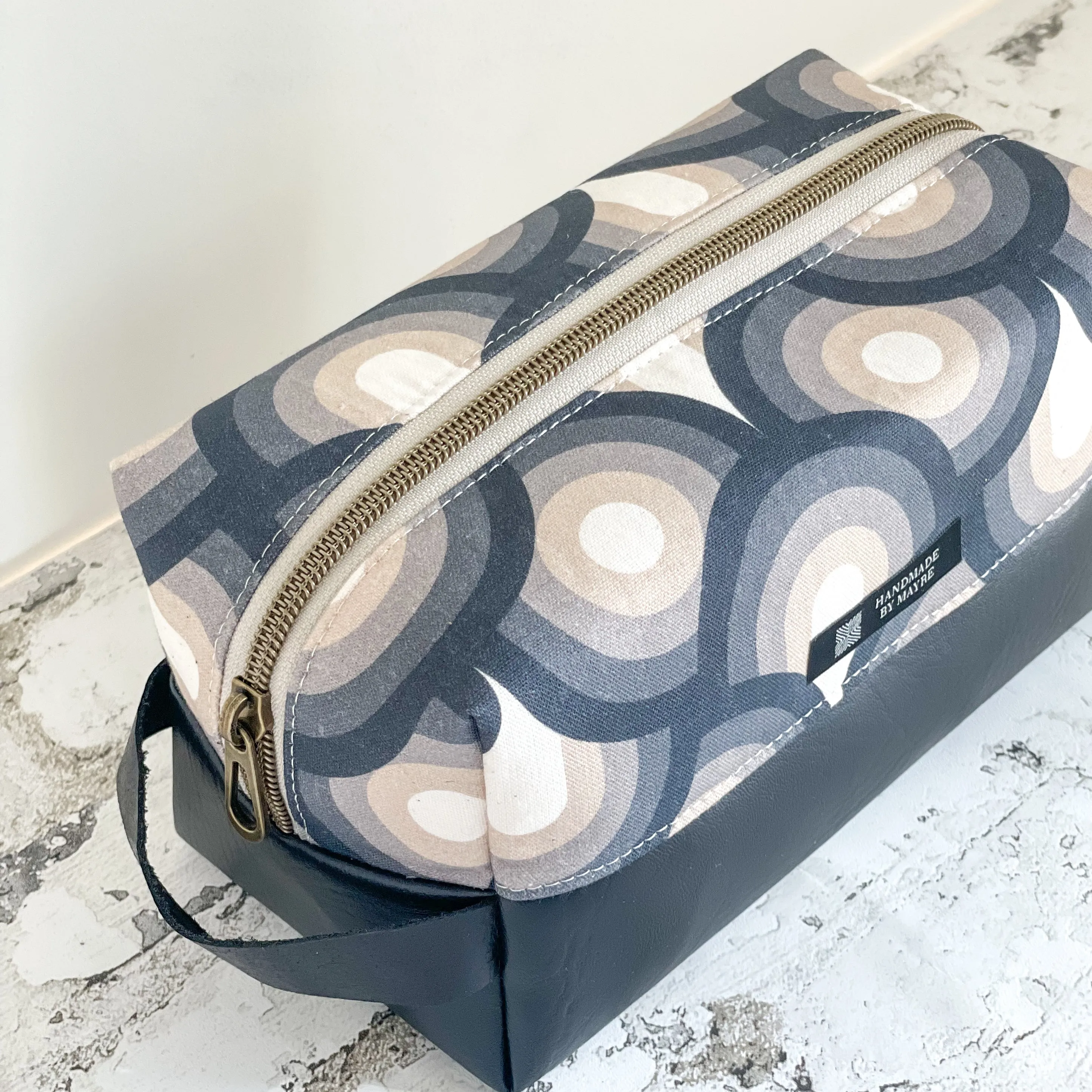 Boxy Pouch