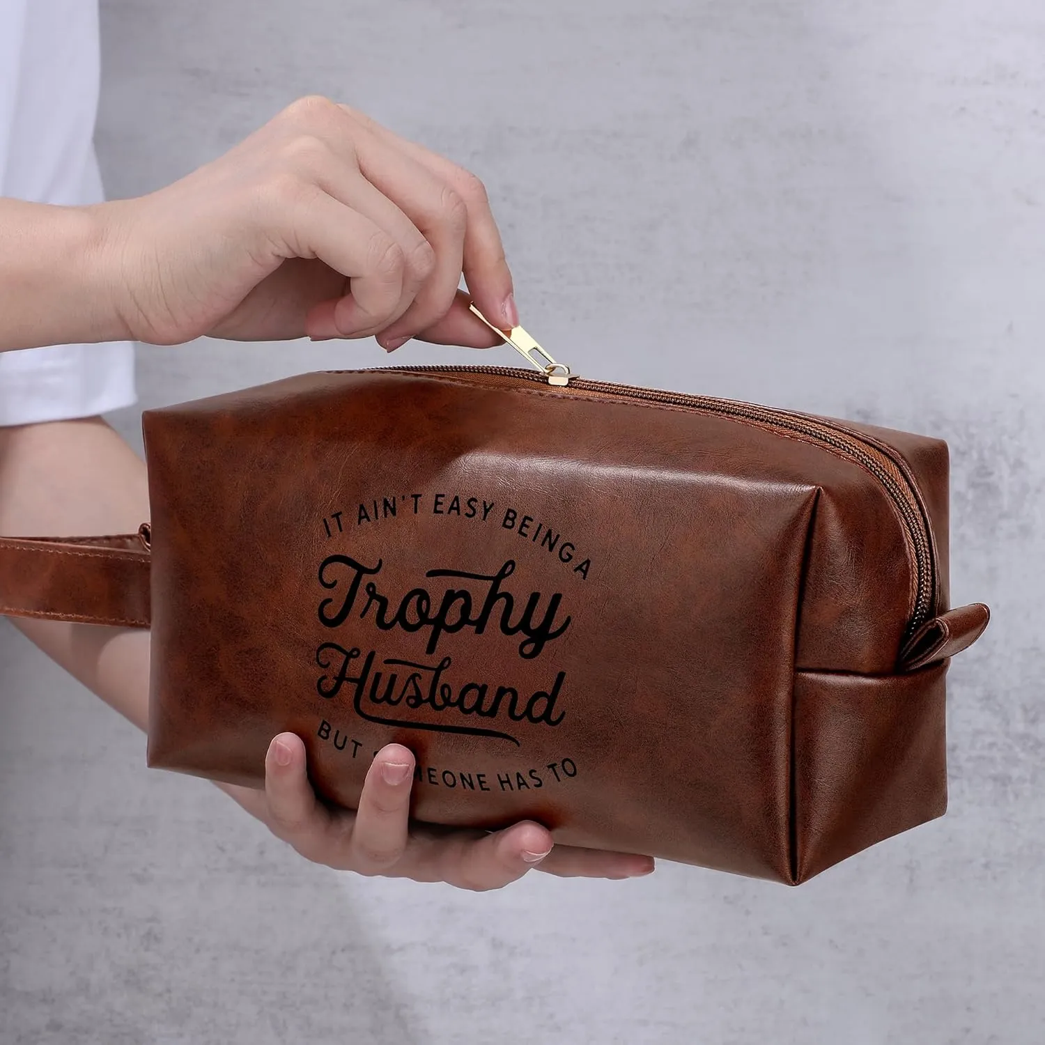 Christmas Valentines Fathers Day Birthday Gifts for Husband from Wife, Best Husband Ever Gifts Waterproof Leather Toiletry Bag for Men
