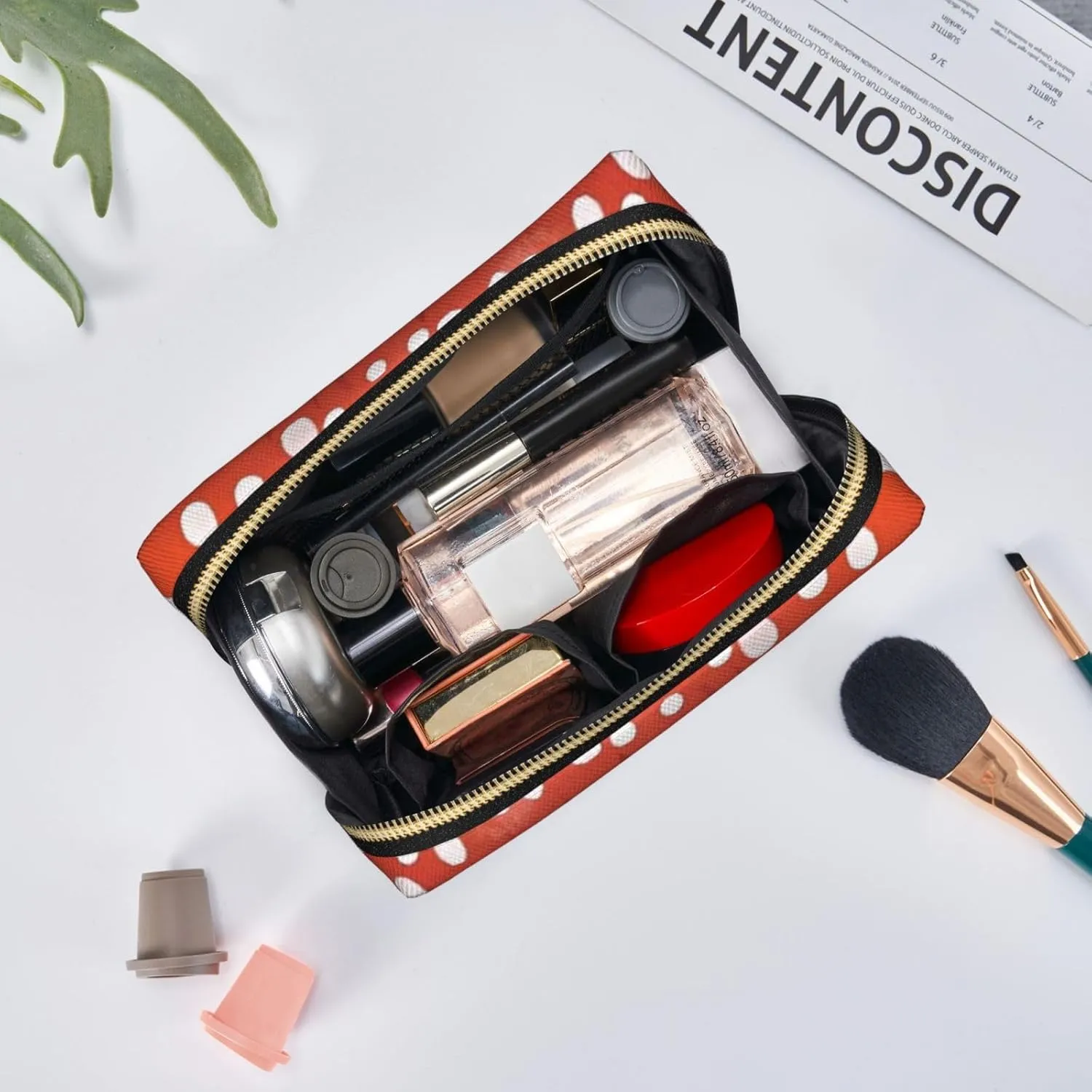 Cosmetic Bag Travel Makeup Bag Waterproof Toiletry Pouch Portable Wide Open Pouch Cute Otter Makeup Organizer Case Large Capacity Zipper Pouch Toiletry Bag for Women, Cute Graphic Red Lips, One Size