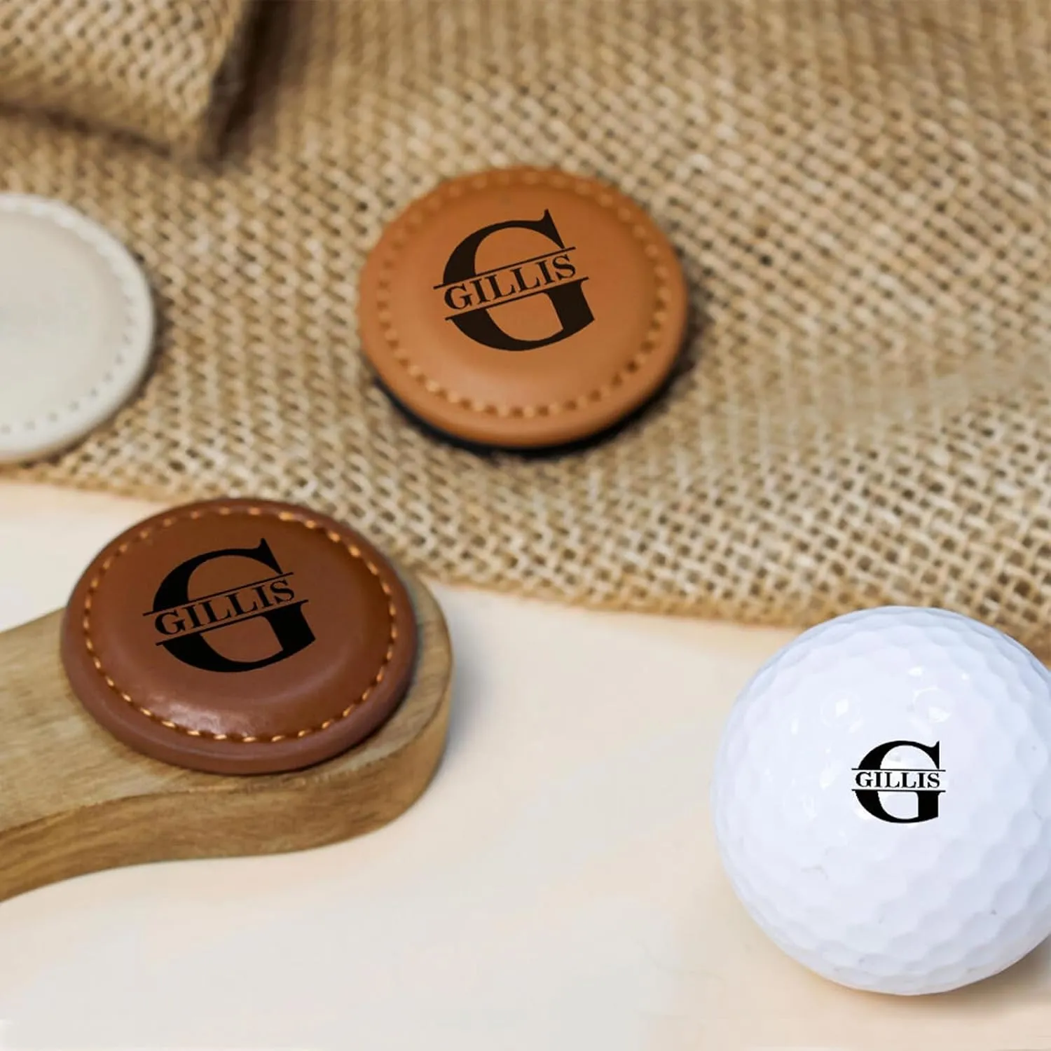 Drawelry Personalized Leather Golf Ball Markers - Custom Name Letters Golf Ball Marker Tool Magnetic Golf Accessories Father's Day Birthday Gifts for Men Golfers Dad Husband Boyfriend
