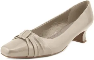 Easy Street Women's Waive Bone/Medium / 11