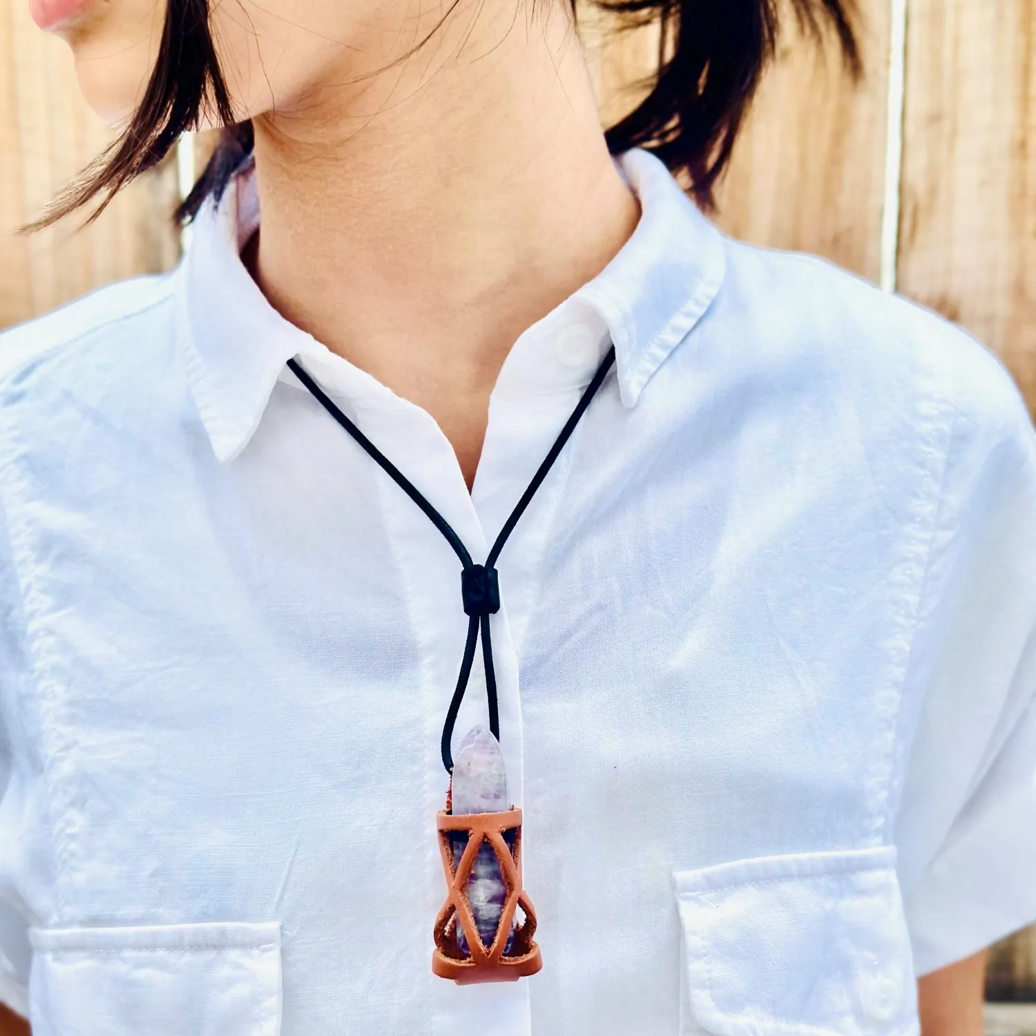 Handmade leather gemstone crystal holder/case necklace without stone (12 pack/ $8 ea.)