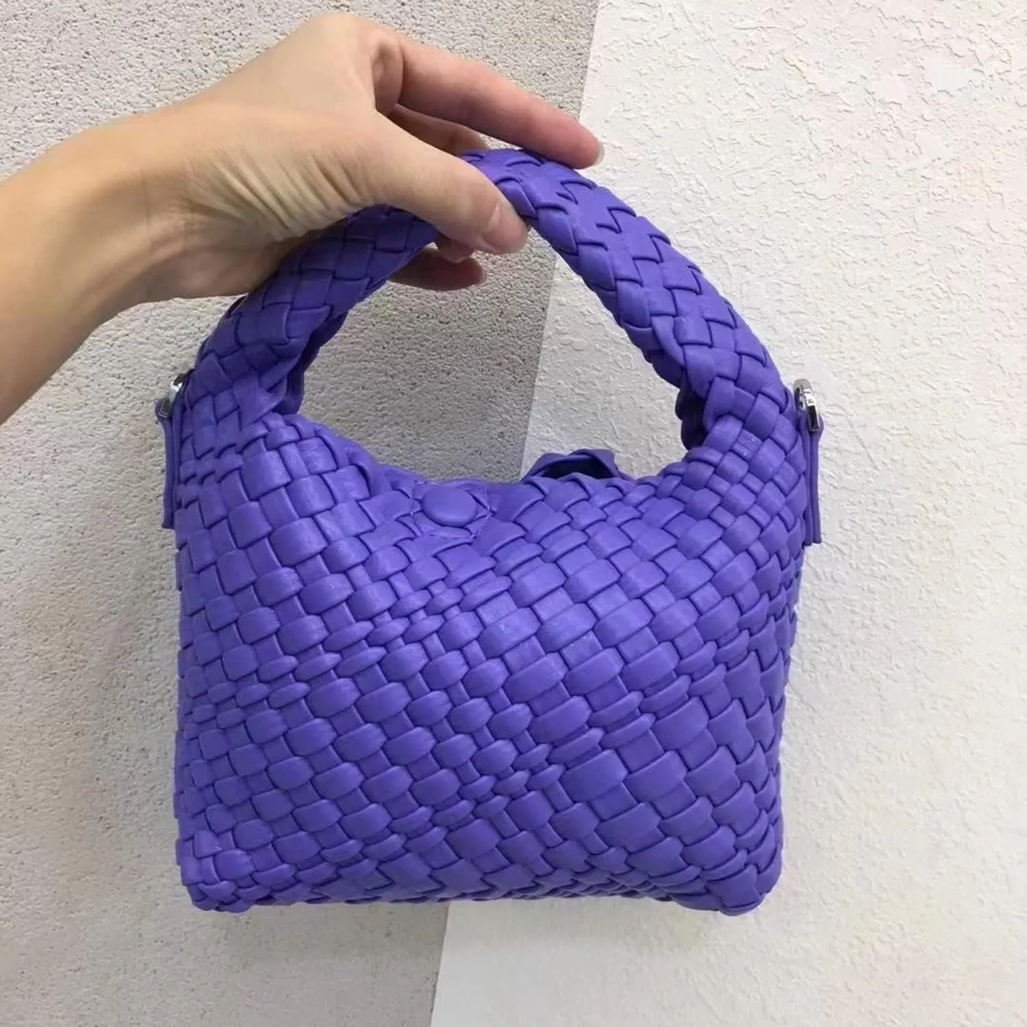 JINMANXUE Small Hand Woven Handbags for Women Shoulder Crossbody Bag Purses Cassual Top Handle Bags Hobo Curved Tote Bag