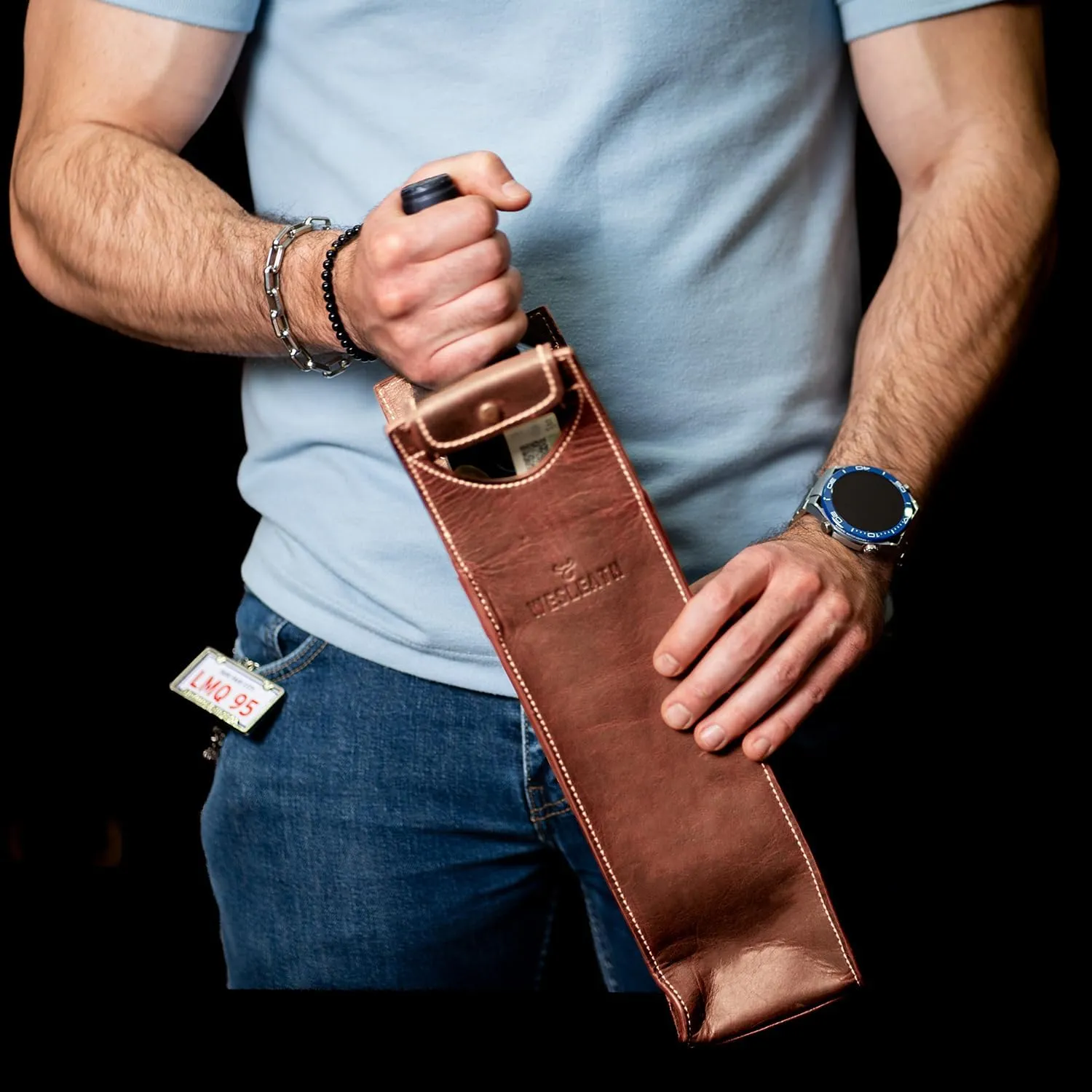 Leather Tote Wine Carrier Bag | Premium Quality Single Bottle Carry with Strong Handles, Full Grain Leather & Metal Buckle - Protective Carrier for Picnic, Wine Champagne Gift Bag (Bourbon)
