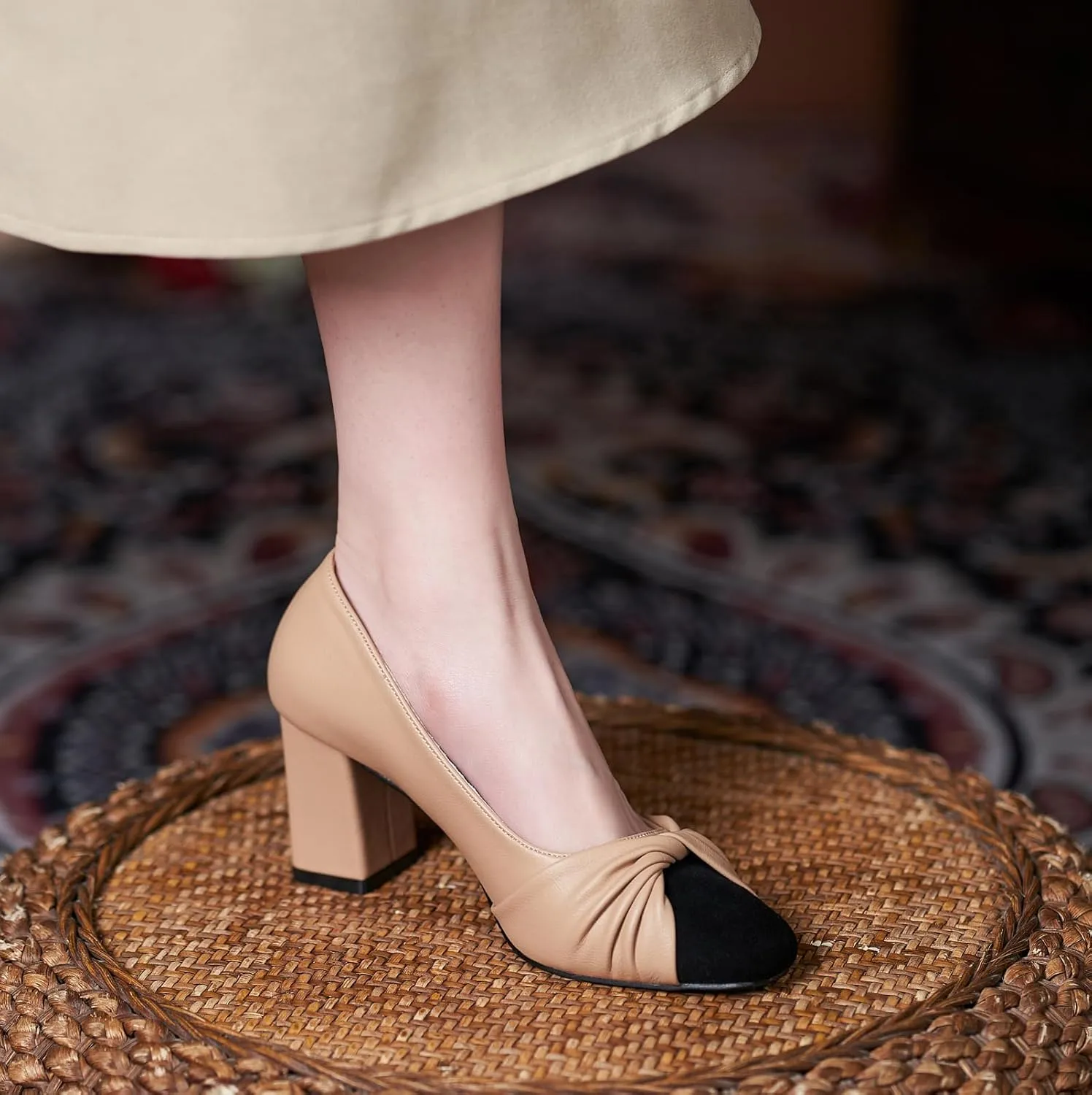 LizFoYa Women Leather Office Wear Suit Formal Pumps Shoes Pleated Almond Toe Slid Daily Block Heels