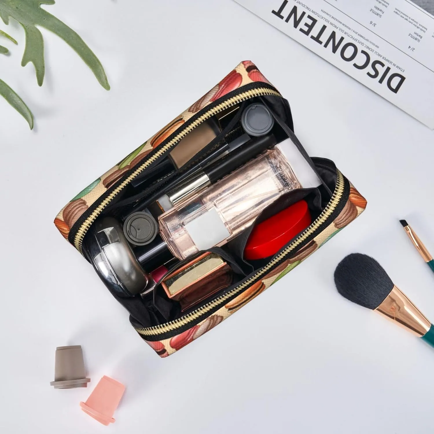 Macaron Biscuit Flavored Toiletry Pouch, Travel-Friendly Makeup Organizer For Makeup Brushes, Lipsticks