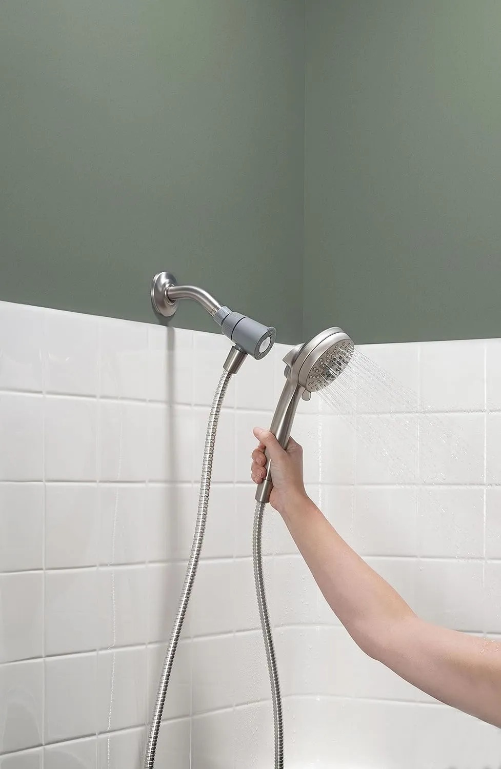 Moen 26100EPSRN Engage Magnetix Eco-Performance Six-Function Detachable Handheld Shower Head with Magnetic Docking System and 60-Inch Hose, Showerhead, Spot Resist Brushed Nickel