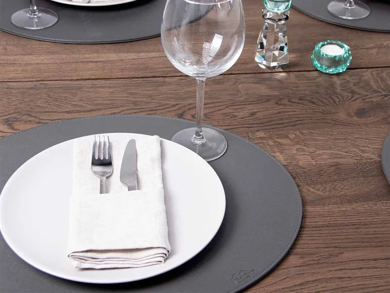 Oval cover napkin // dark gray PU - HARD