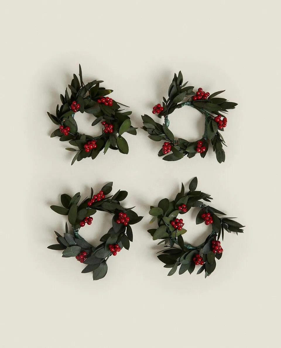 PACK OF CHRISTMAS HOLLY NAPKIN RINGS (PACK OF 4)