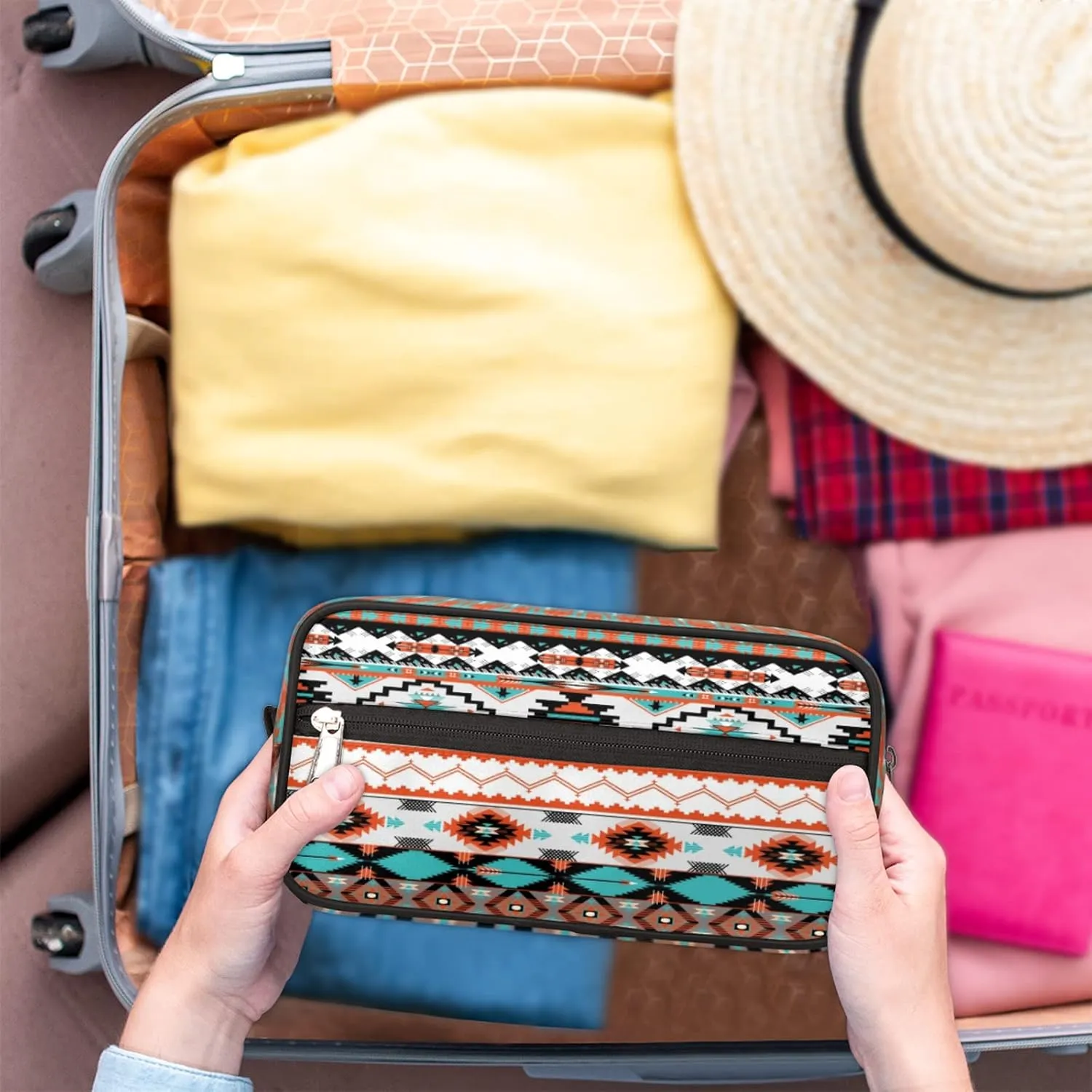 Pardick Aztec Ethnic Aztec Geometric Travel Toiletry Bag for Women Men Organizer Cosmetic Makeup Bag Waterproof Lightweight Shaving Bag Dopp Kit Large Capacity for Toiletries and Shaving Accessories