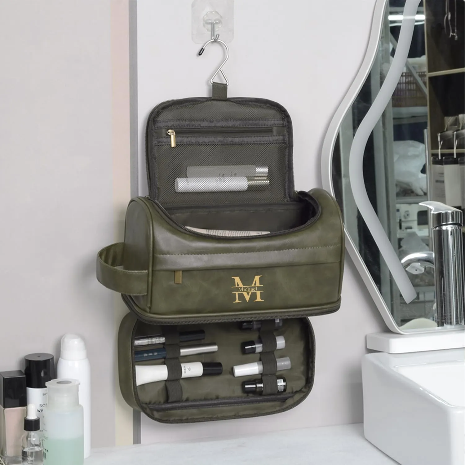 Personalized Toiletry Bag for Men and Women Leather Toiletry Organizer Shaving Dopp Kit Travel Bathroom Bag Cosmetic Pouch
