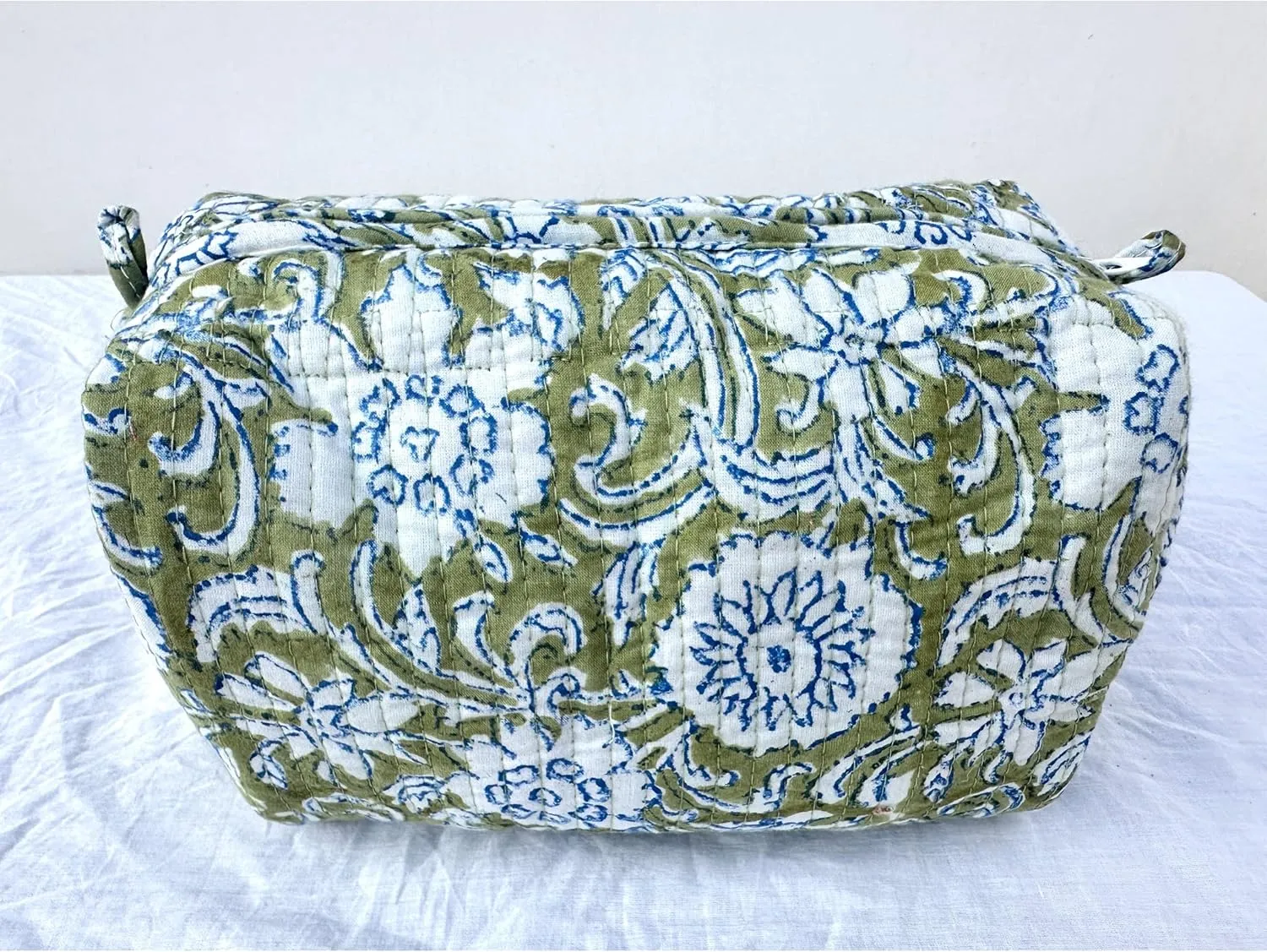 Quilted Makeup Bag for Women,Floral Cotton Cosmetic Bag,Coquette Aesthetic Floral Toiletry Organizer Bag,Toiltery Bag Pouch (Blue_green_flower-19)