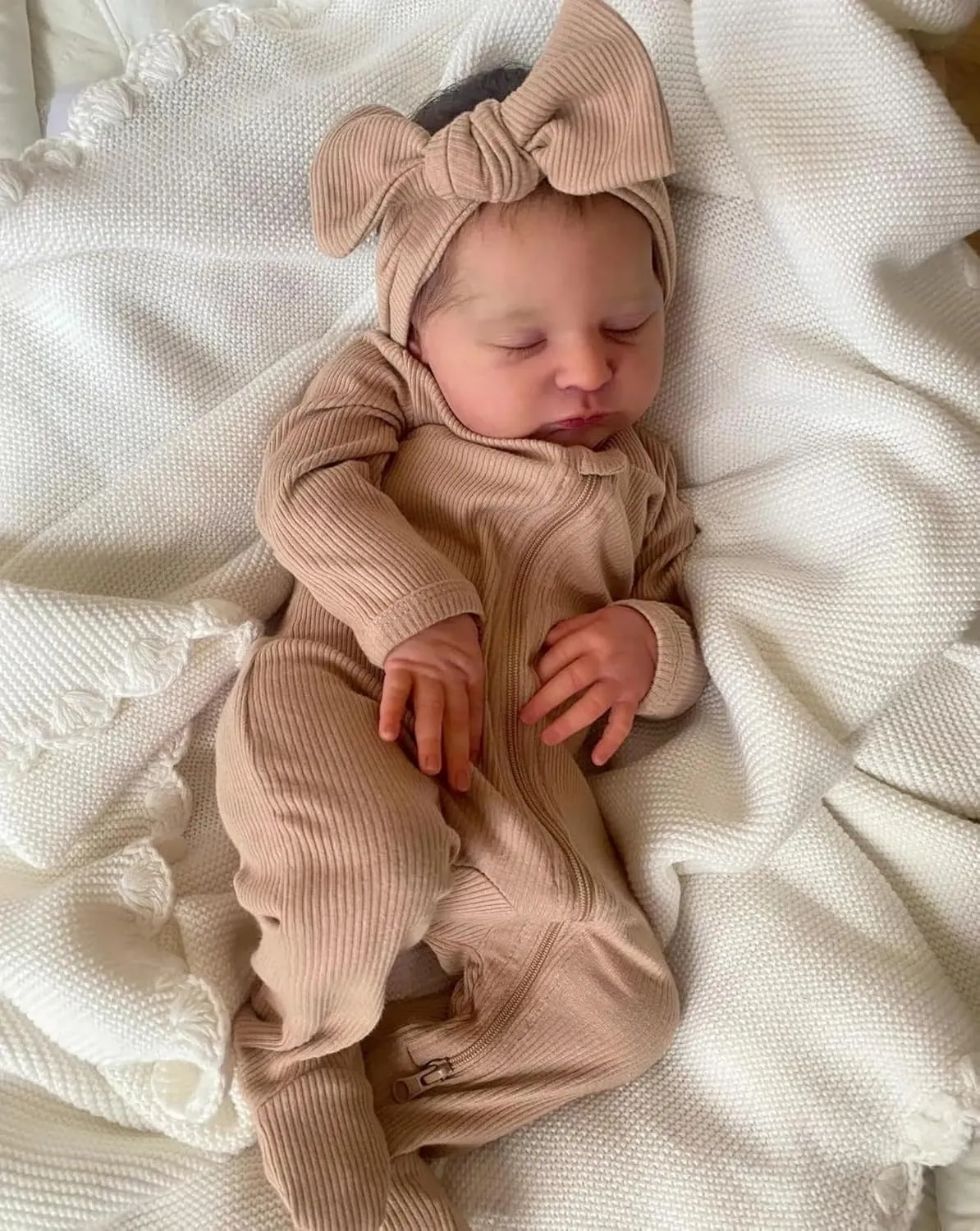 Reborn Lifelike Baby Dolls - 19 inch Soft Body Realistic Newborn Dolls, Handmade, Washable, Perfect for Children's Gifts