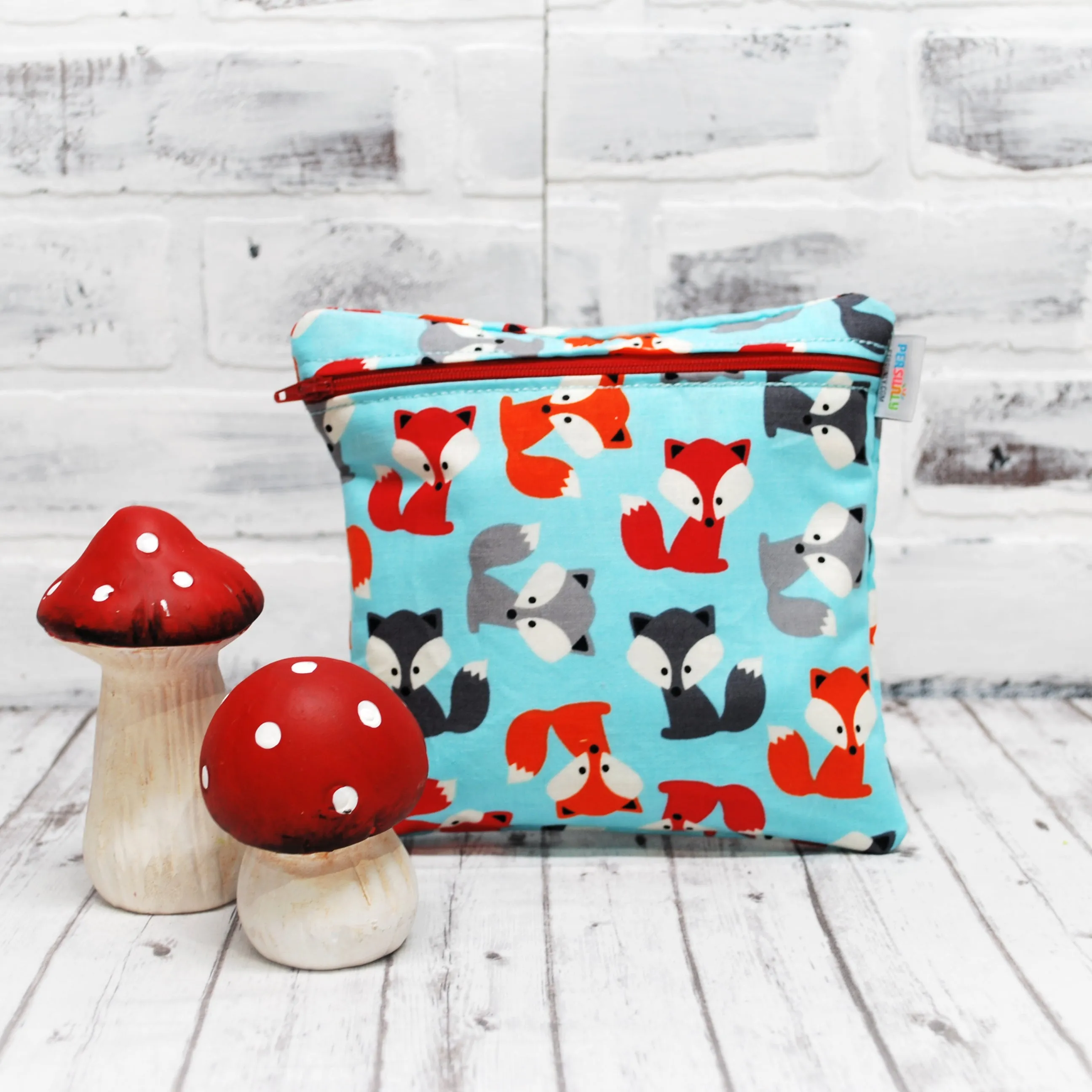Red foxes Personalized Reusable Food Bag
