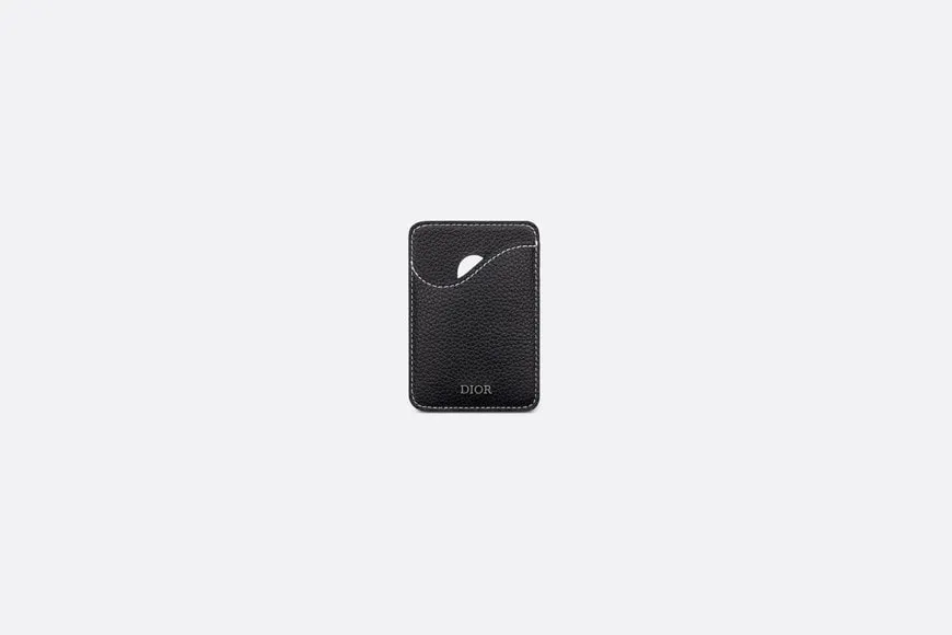 Saddle Magnetic Card Holder • Black Grained Calfskin