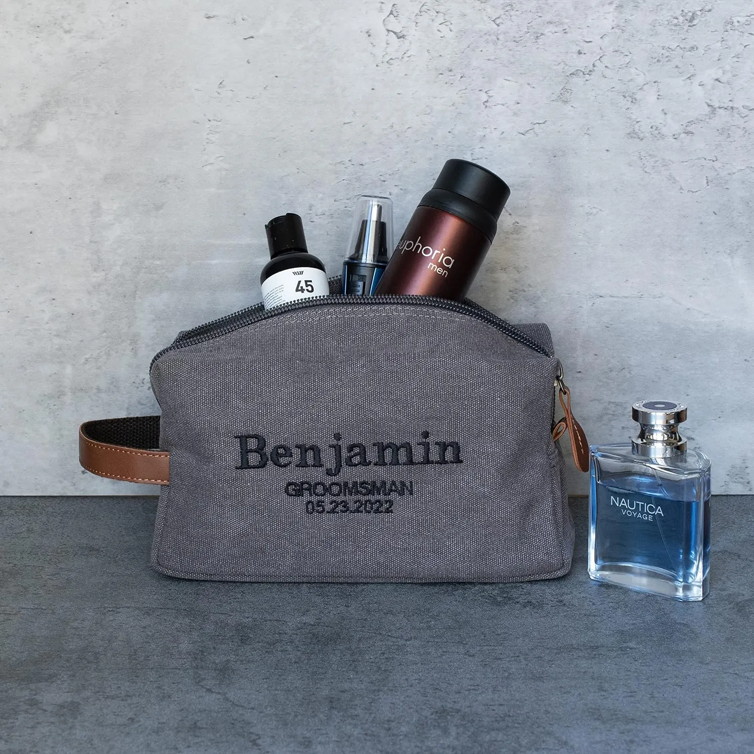 Set of 3 - Groomsmen Gifts for Wedding, Personalized Embroidered Groomsman Toiletry Bags - 8 Thread Colors - Groomsman Proposal Gift Idea - Army
