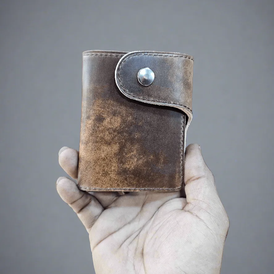 Shell Cordovan biofold wallet