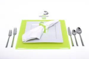 Square Placemat Set of 4 in Green