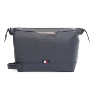 Tommy Hilfiger Lucerne Toiletry Case