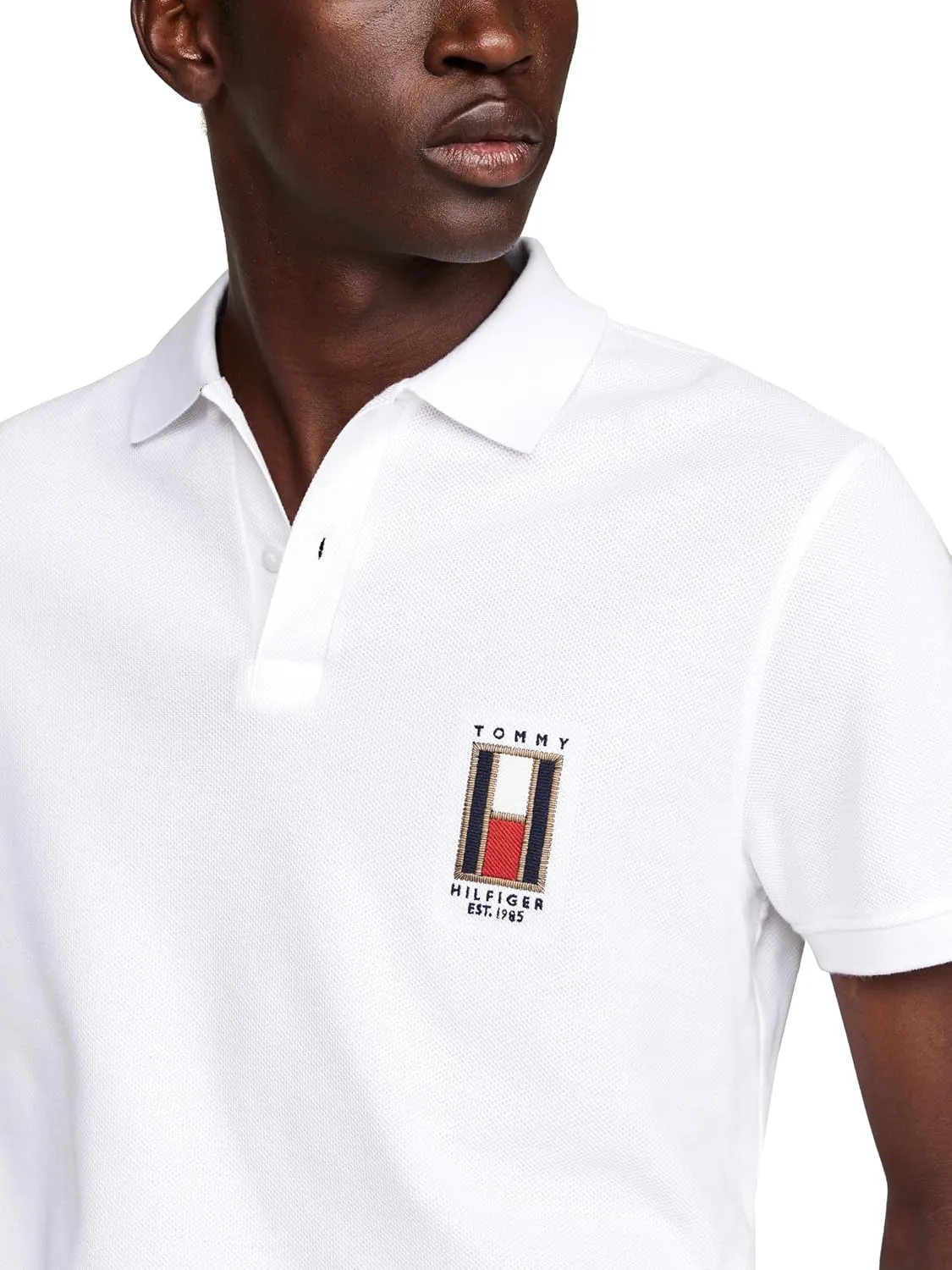 Tommy Hilfiger Men's Short Sleeve Casual Polo Shirts in Regular Fit with Stretch and Vertical Logo Designs
