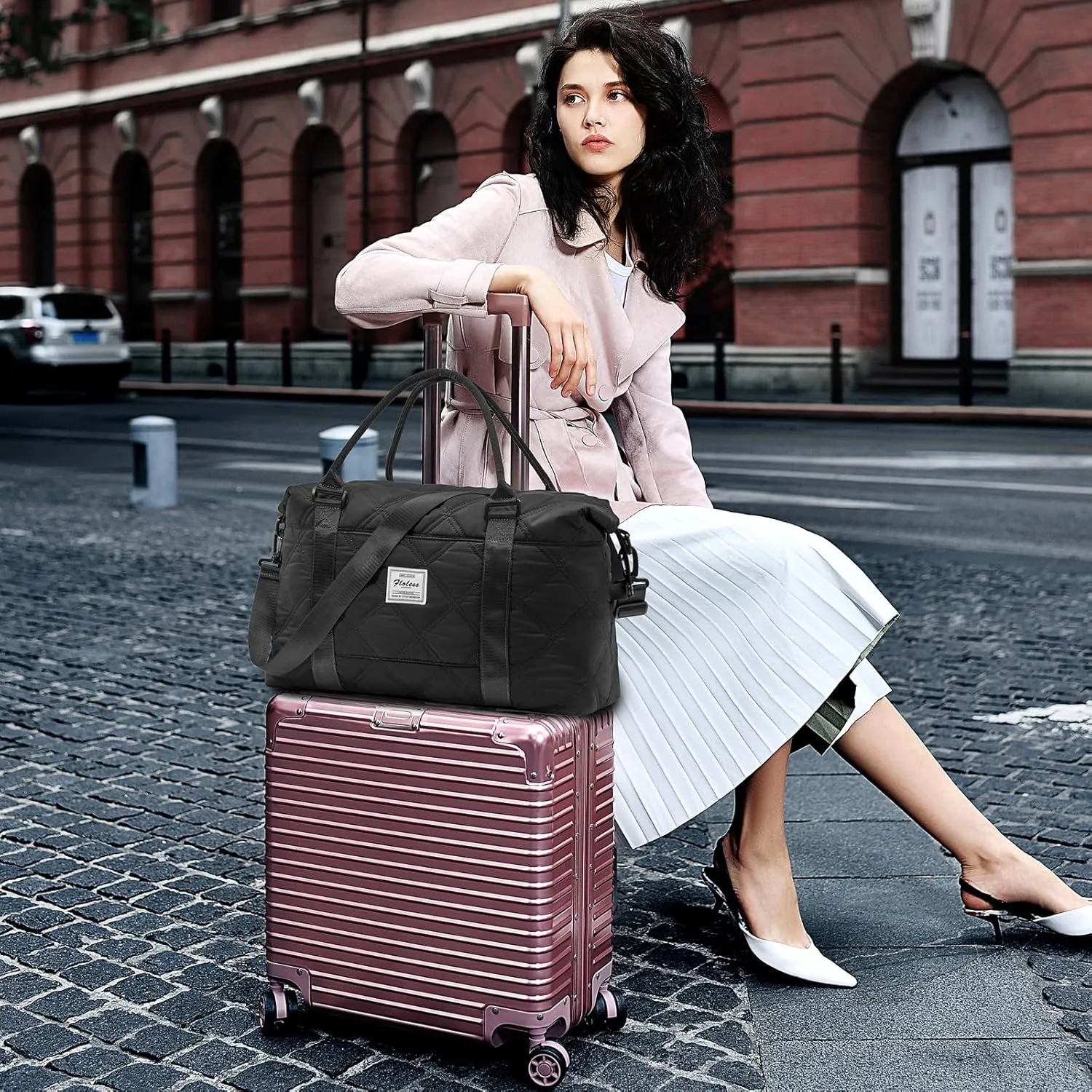 Travel Duffel Bag,Sports Tote Gym Bag,Shoulder Weekender Overnight Bag for Women