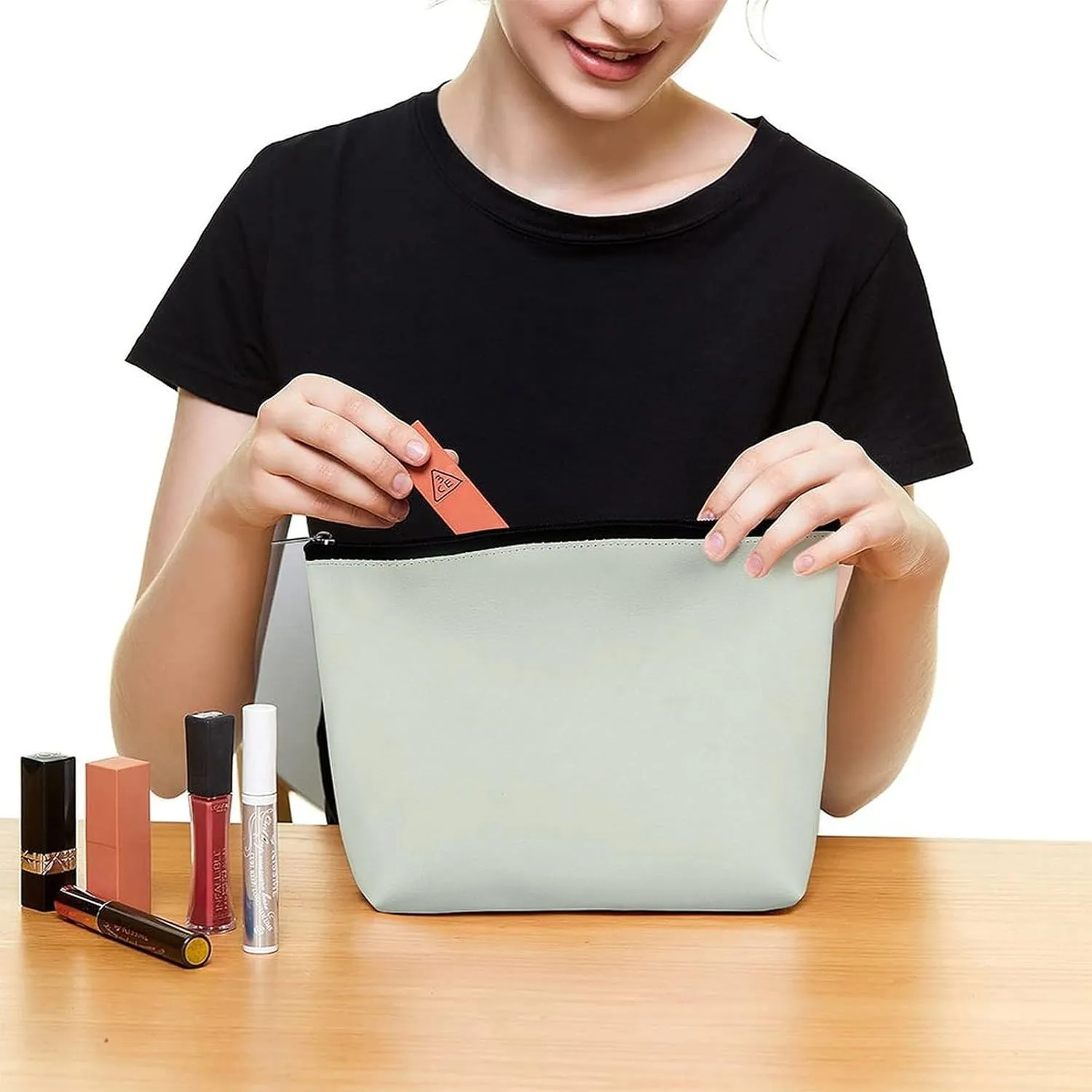 Travel Makeup Bag, Light Green Solid Color Elegant Modern Cosmetic Bags for Women Large Capacity Waterproof Toiletry Pouch Make up Organizer