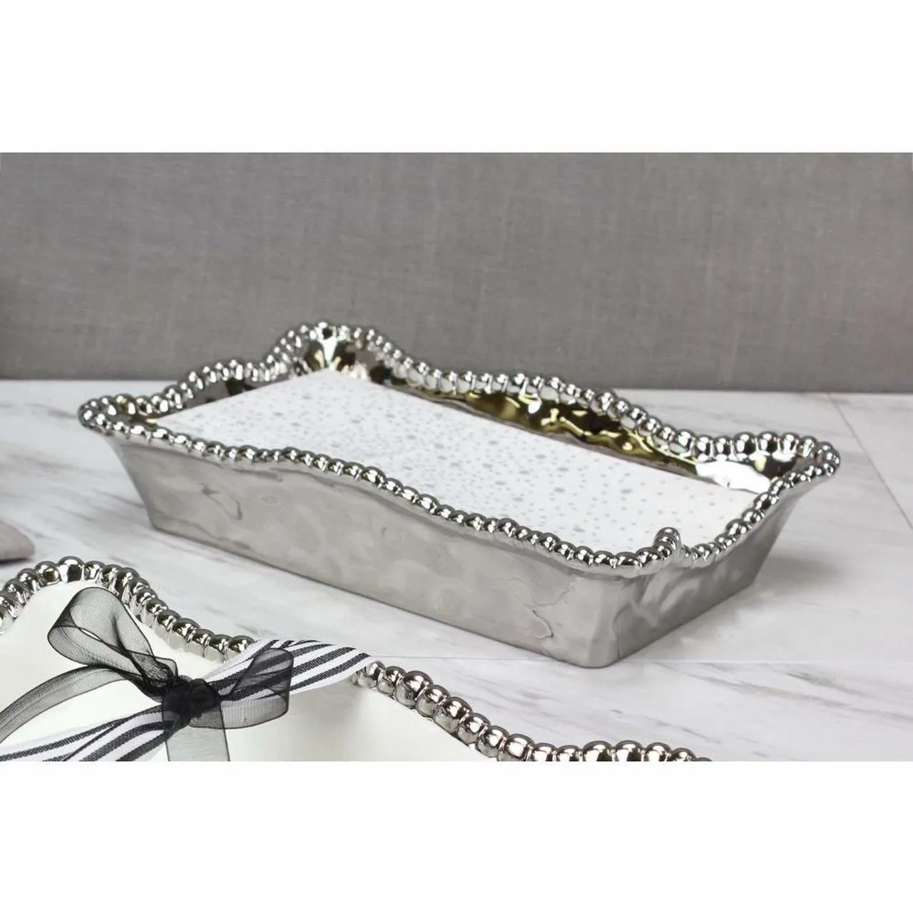 Verona Dinner Napkin-Guest Towel Holder