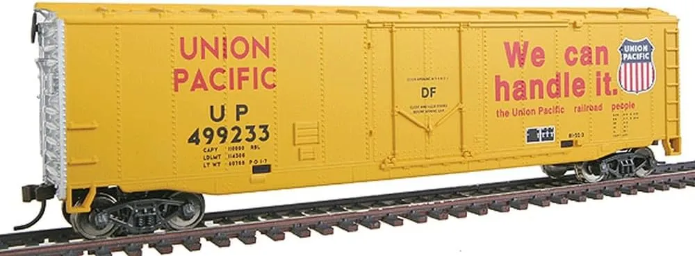 Walthers Trainline HO Scale Model 50' Plug-Door Boxcar with Metal Wheels Union Pacific