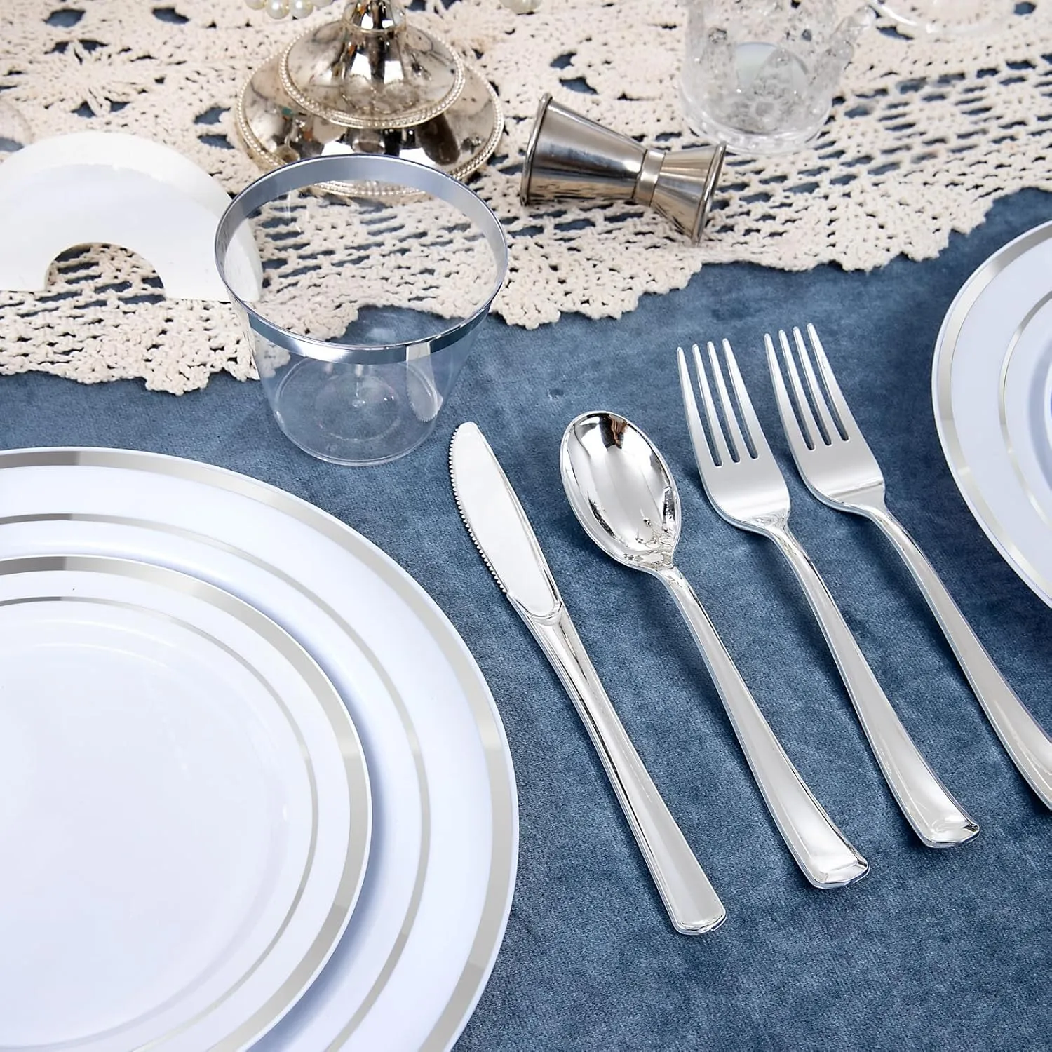 WELLIFE 600 PCS Silver Disposable Dinnerware Set for 100 Guests, Silver Plastic Plates for Party, 100 Each-Dinner & Salad Plates, Cups, Forks Knives Spoons for Wedding and Easter Events