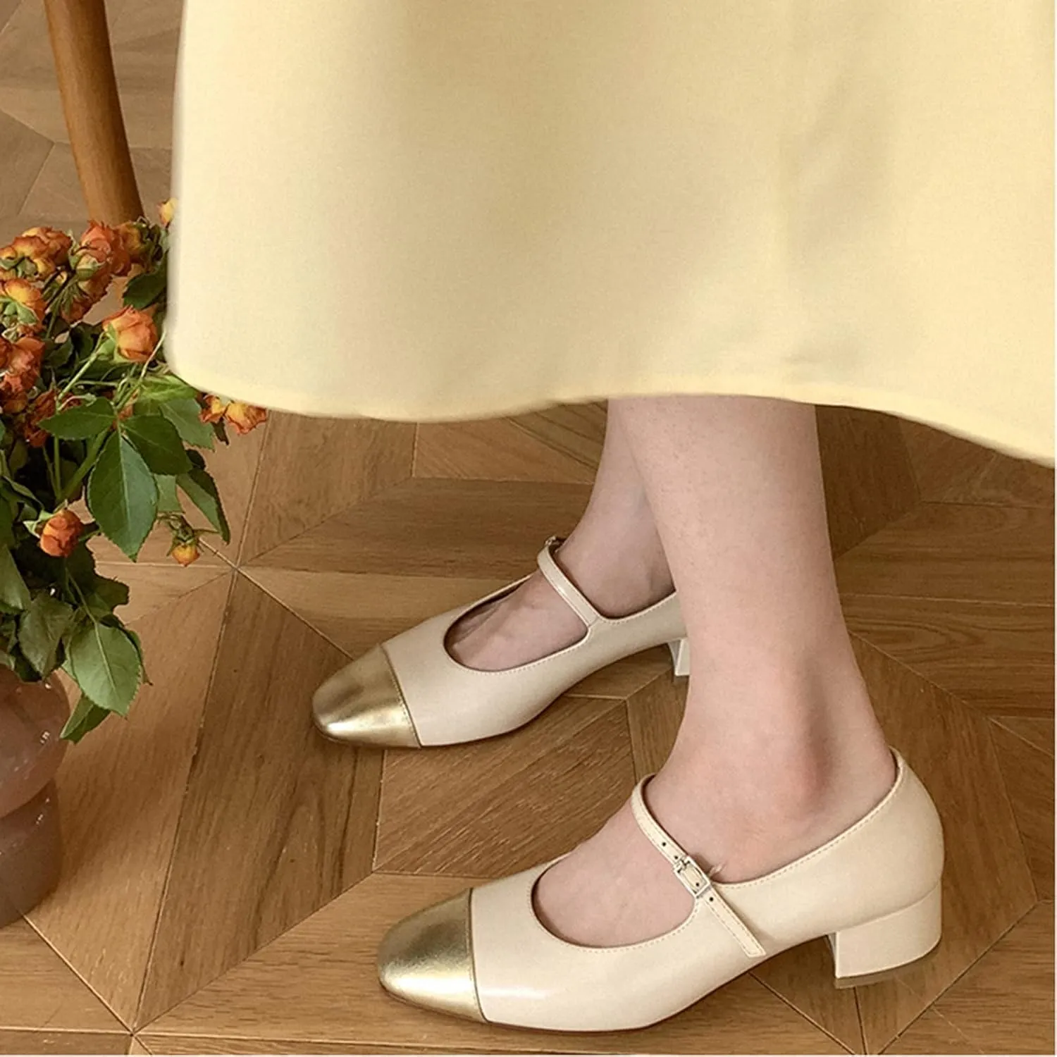 Women's Elegance Cap Toe Two-Tone Instep Strap Buckle Chunky Heel Mary Jane Shoes Classic Matte Leather Closed Round Toe Low Block Heel Dress Pumps Shoes