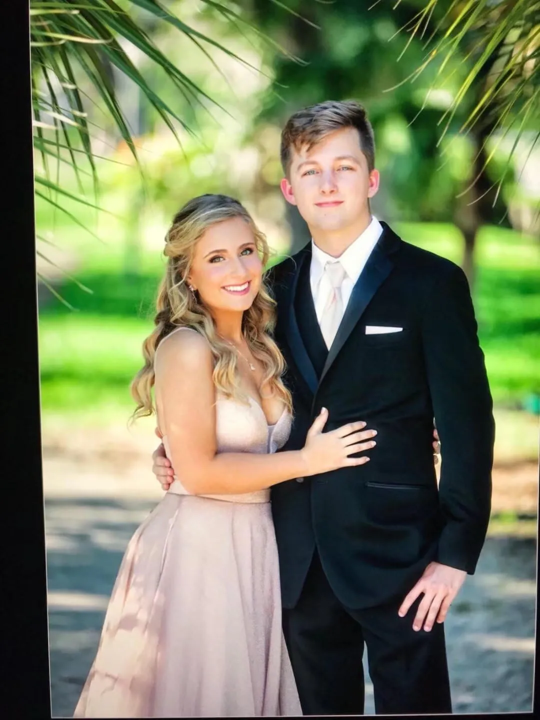 Women's Glittery Spaghetti V-Neck Backless Prom Dresses Long Side Split Formal Evening Gowns